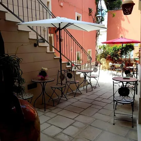 Bed & Breakfast Corte Dei Figuli 3*