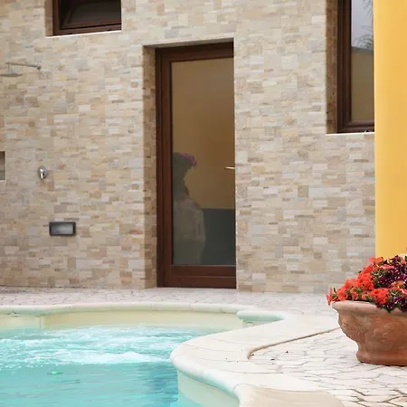 Bed & Breakfast Corte Dei Figuli 3*